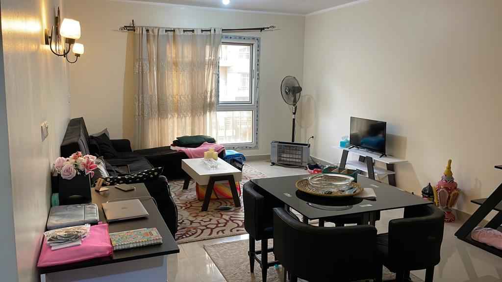 للايجار المفروش منزل بمدينتي