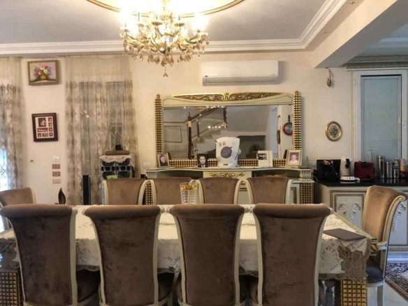 فيلا بمسبح للإيجار المفروش في مدينتي