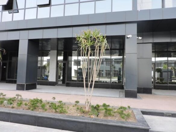 عيادة طبية للإيجار في مدينتي