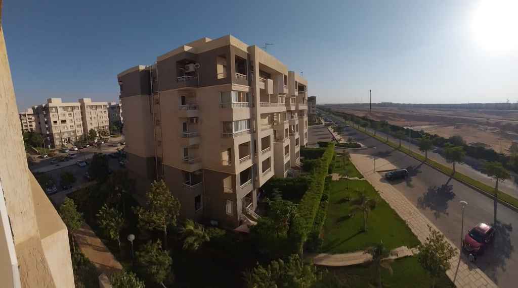 للايجار المفروش شقة بمدينتي