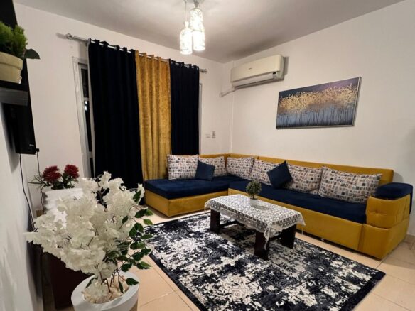 شقة مفروشة للإيجار بمساحة 103 متر في مدينتي - تايكون العقاري