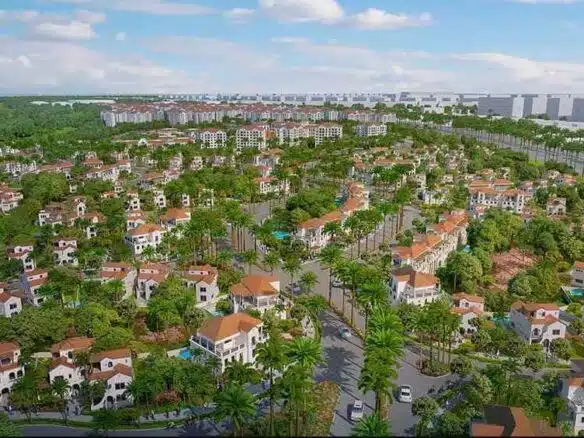 شقق وفلل للبيع كاش وبالتقسيط في كمبوند سيليا