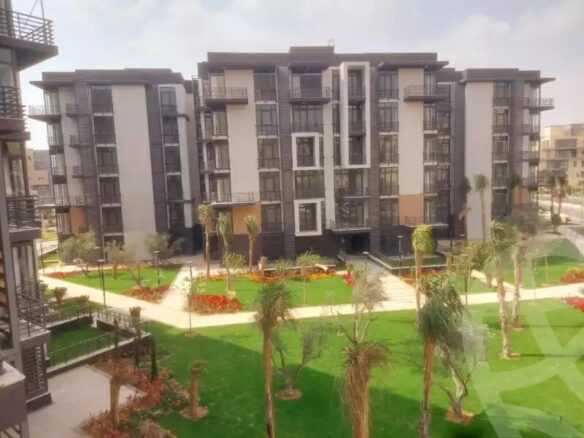 شقة مفروشة وحديثة للإيجار في مدينتي - تايكون العقاري