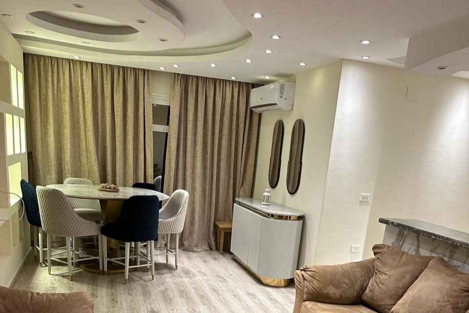 شقة مفروشة فاخرة للإيجار في مدينتي - تايكون العقاري