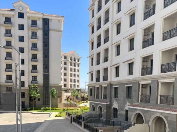 شقة تقسيط استلام فوري بكمبوند سيليا