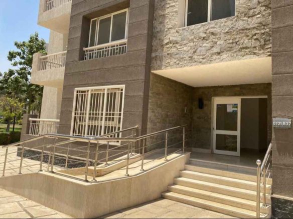 شقة غير مفروشة للإيجار في مدينتي - تايكون العقاري