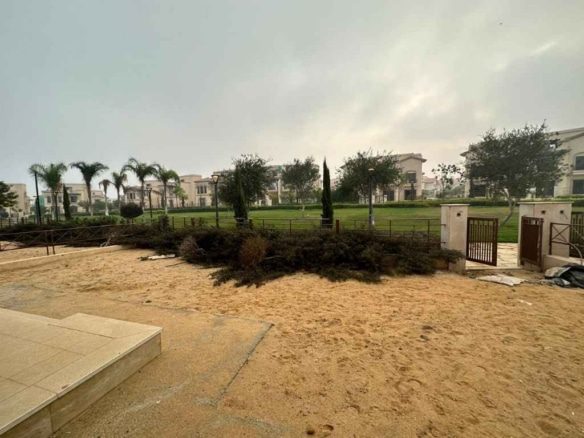 فيلا للبيع كاش بمدينتي، مجموعة 24، فيلا من النموذج C3، إطلالة أمامية على الفورسيزون، الوحده خالصة الثمن بالكامل، جاهزة استلام فوري