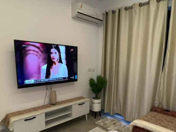 شقة إيجار مفروش فاخرة في مدينتي B8 | تايكون العقاري