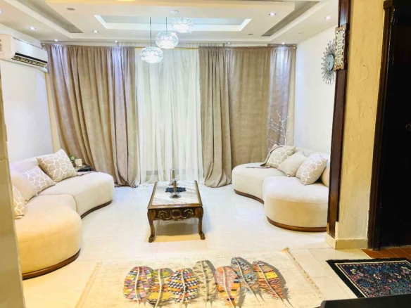 شقة مفروشة مودرن في مدينتي B6