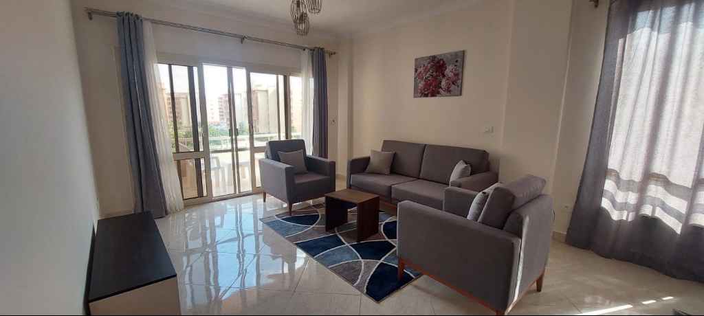 شقة بفرش فندقي للايجار في وصال