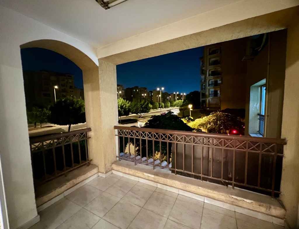 شقة 140م غير مفروشة للإيجار بمدينتي