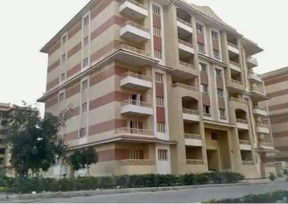 شقة فاخرة للبيع بمدينة المستقبل استثماري القصر