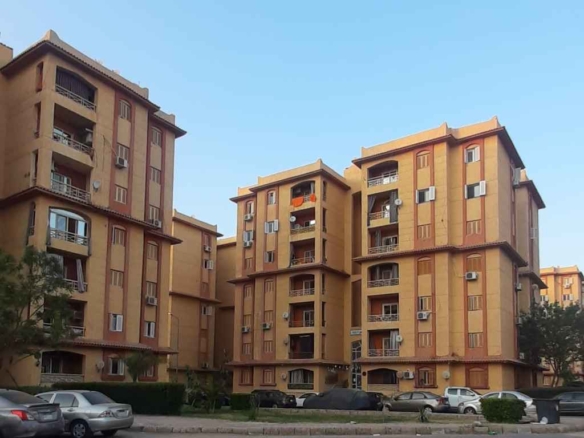 للبيع بمدينة المستقبل شقة 120م في مشروع الهايكستب.